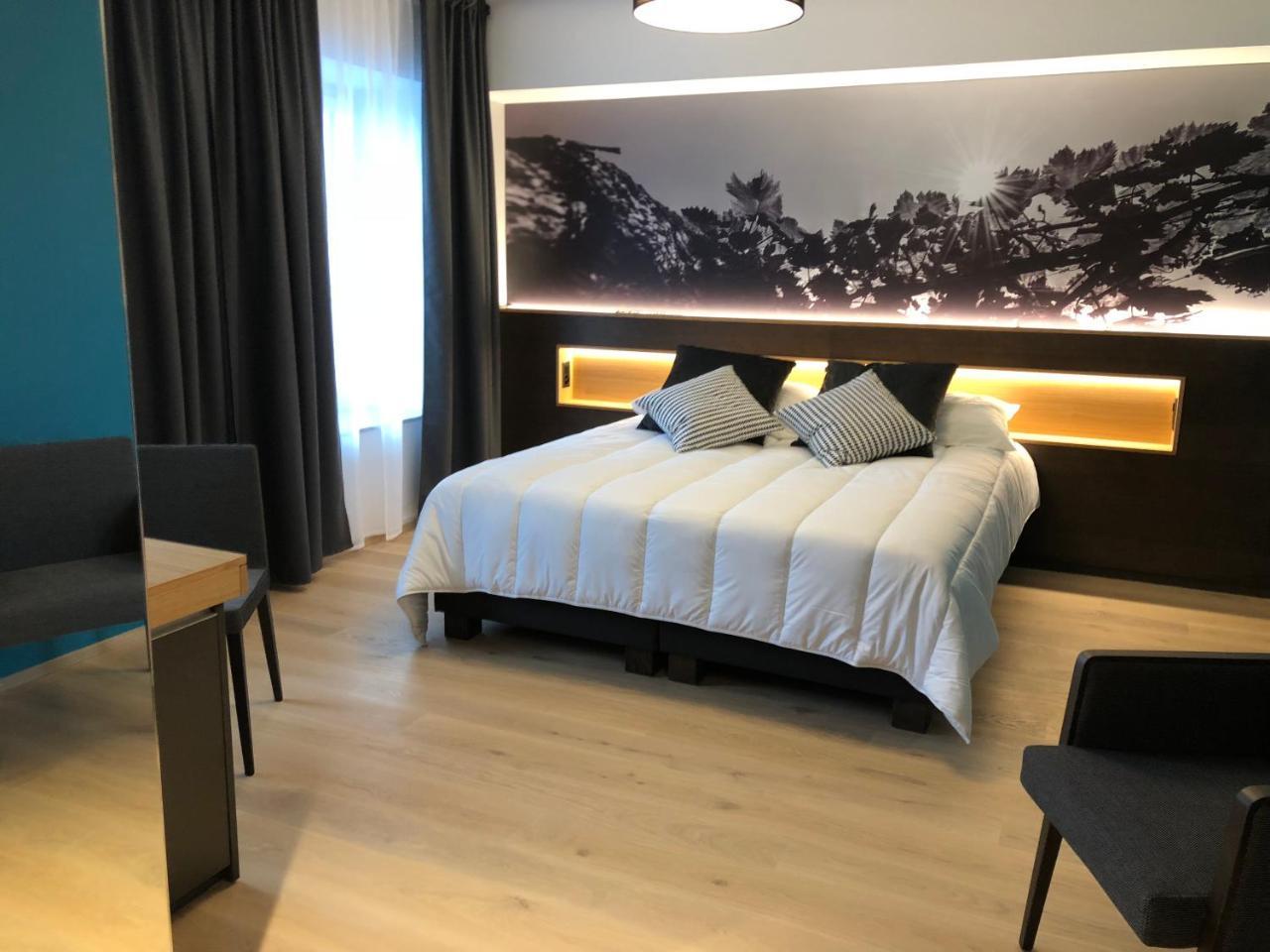 Auberge De La Tour Trelex Esterno foto