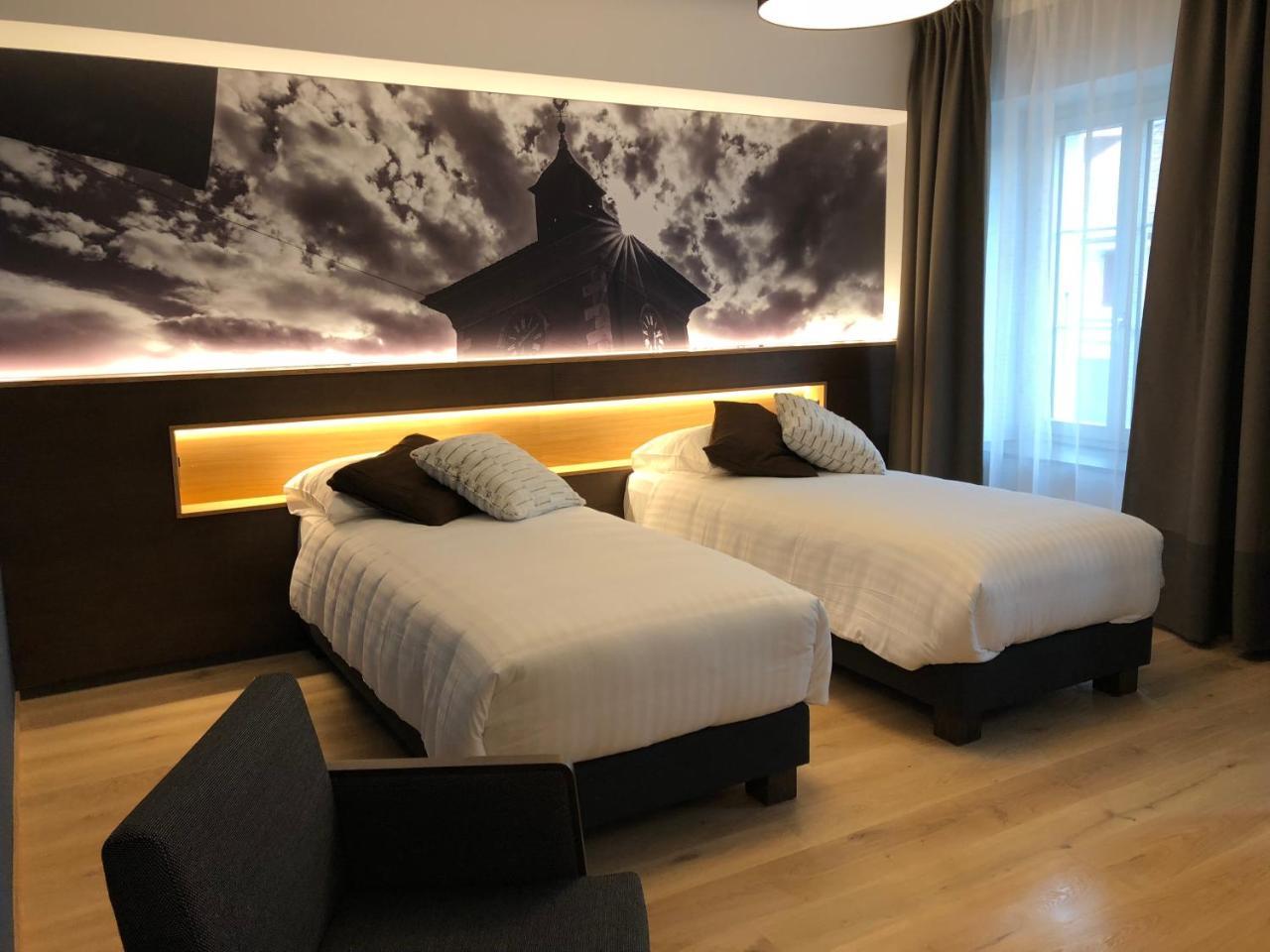 Auberge De La Tour Trelex Esterno foto