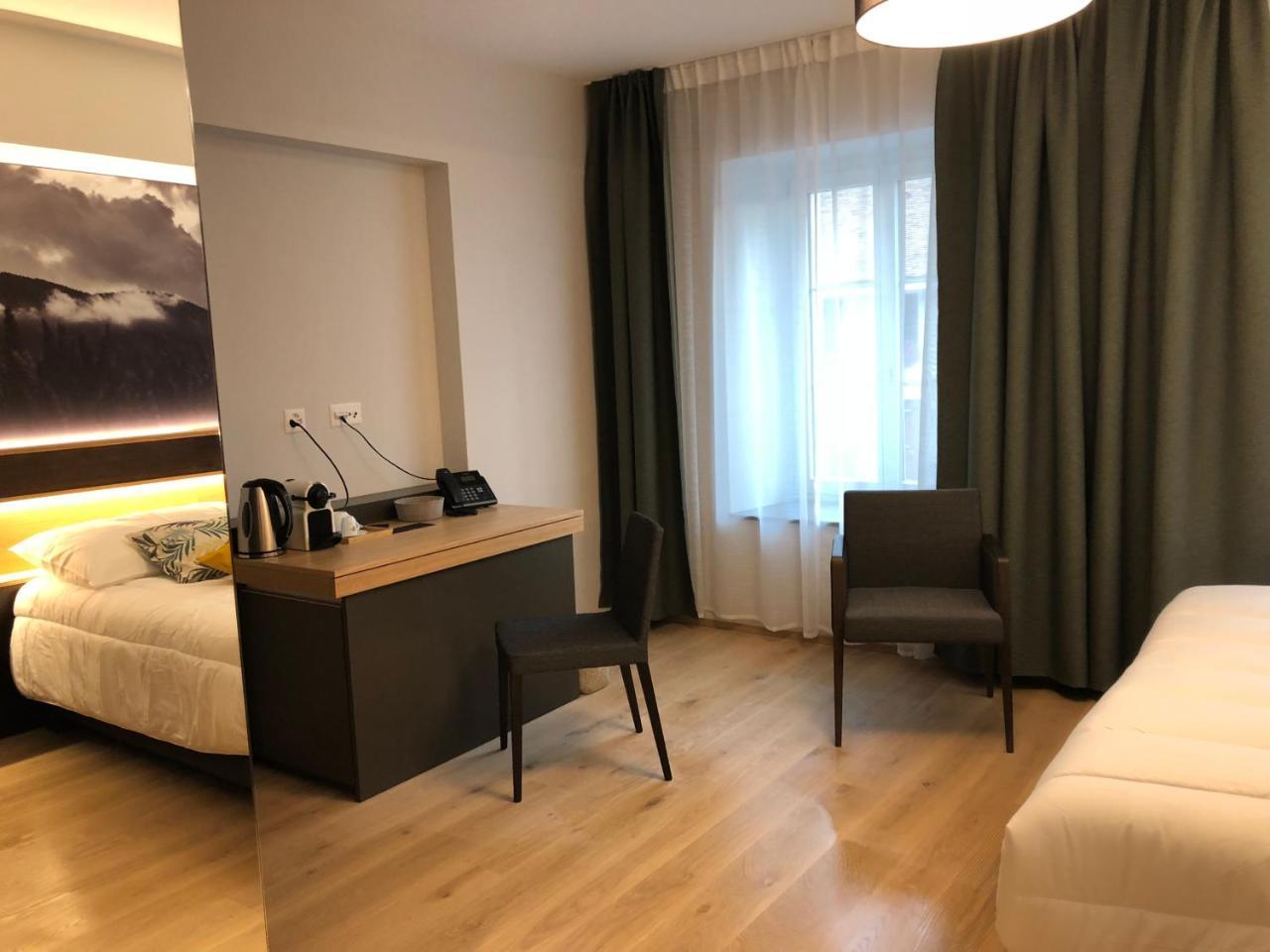 Auberge De La Tour Trelex Esterno foto